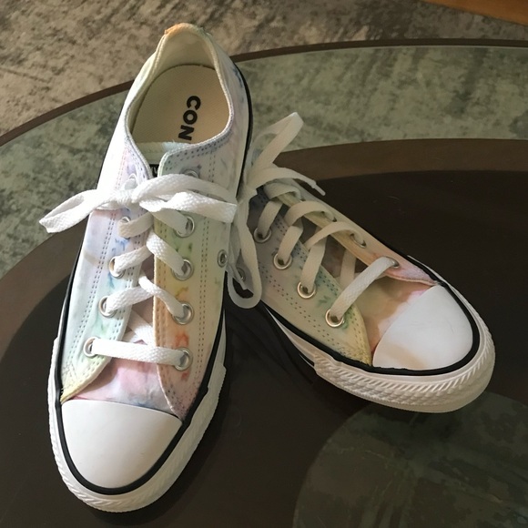 CONVERSE Chuck Taylor All Star Canvas Low Top Sneakers *Tie Dye* - Picture 1 of 11